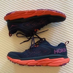 HOKA ONE ONE - Challenger ATR 6